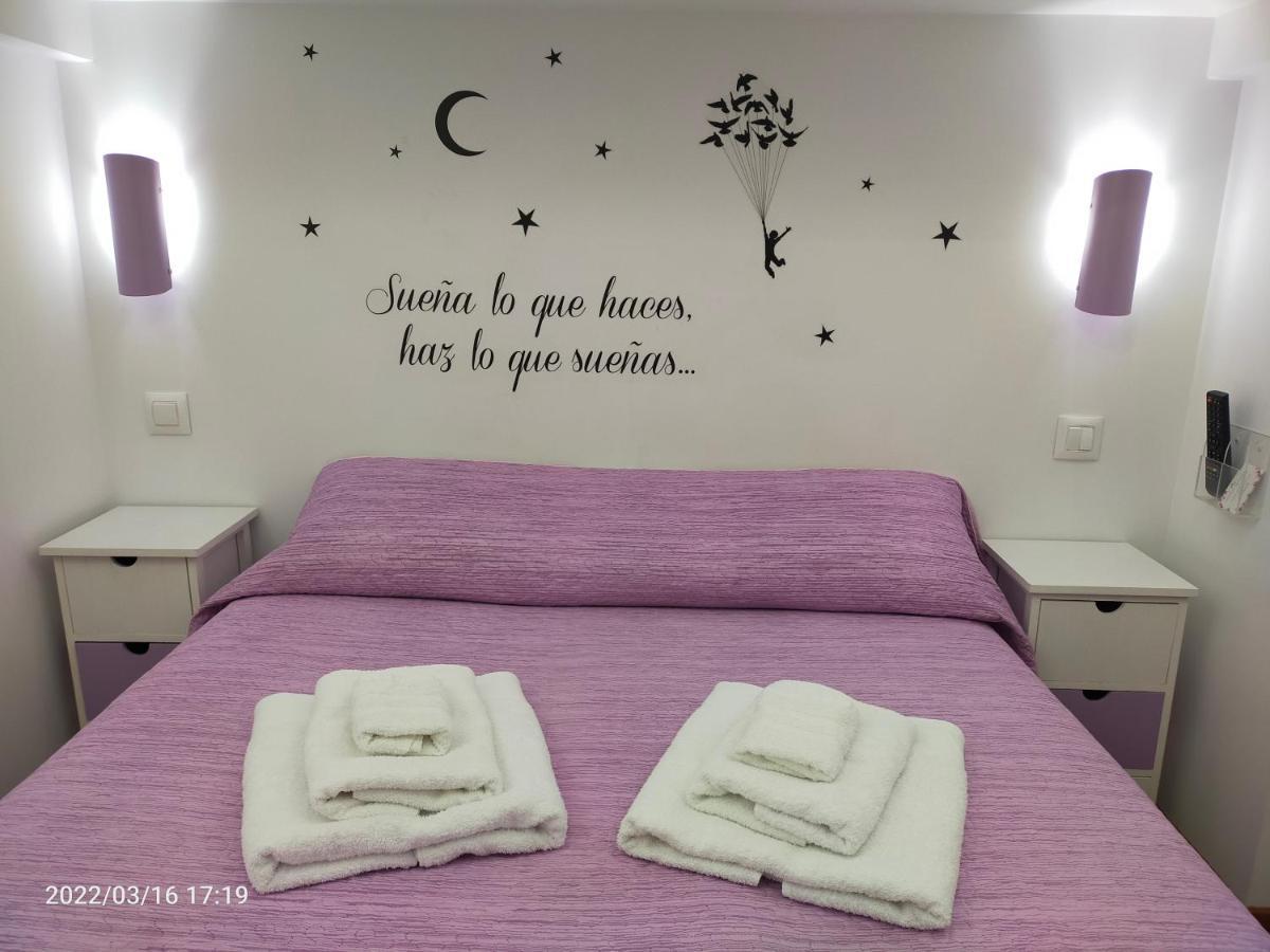 Pension Travesia Del Laurel Logrono Exterior photo