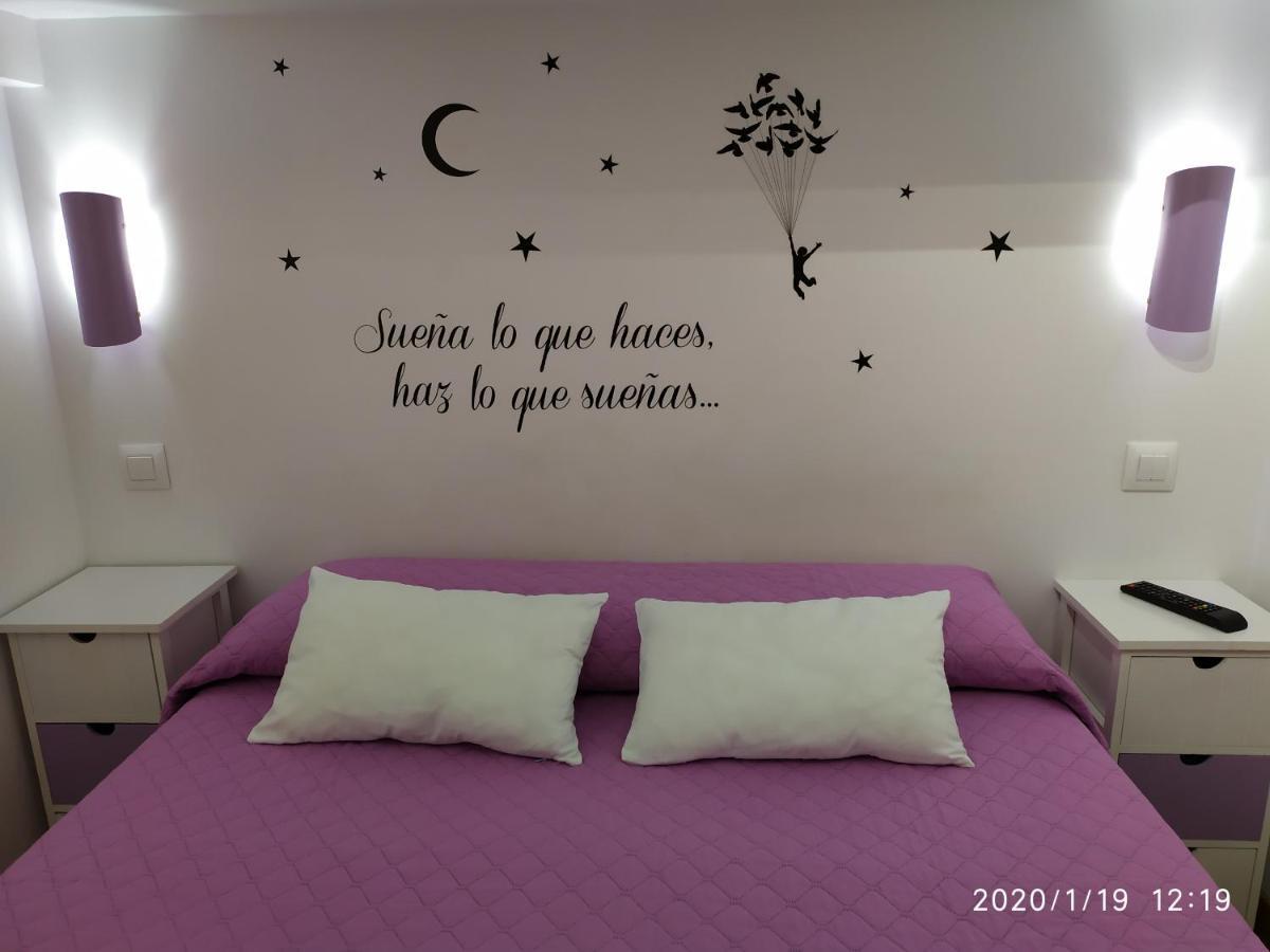 Pension Travesia Del Laurel Logrono Exterior photo